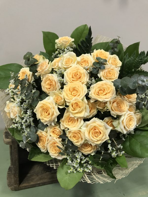 Ram de roses pitimini