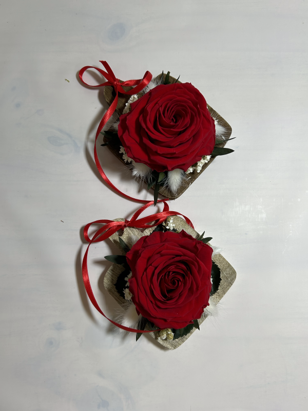 Rosa preservada en base de fusta 12cm